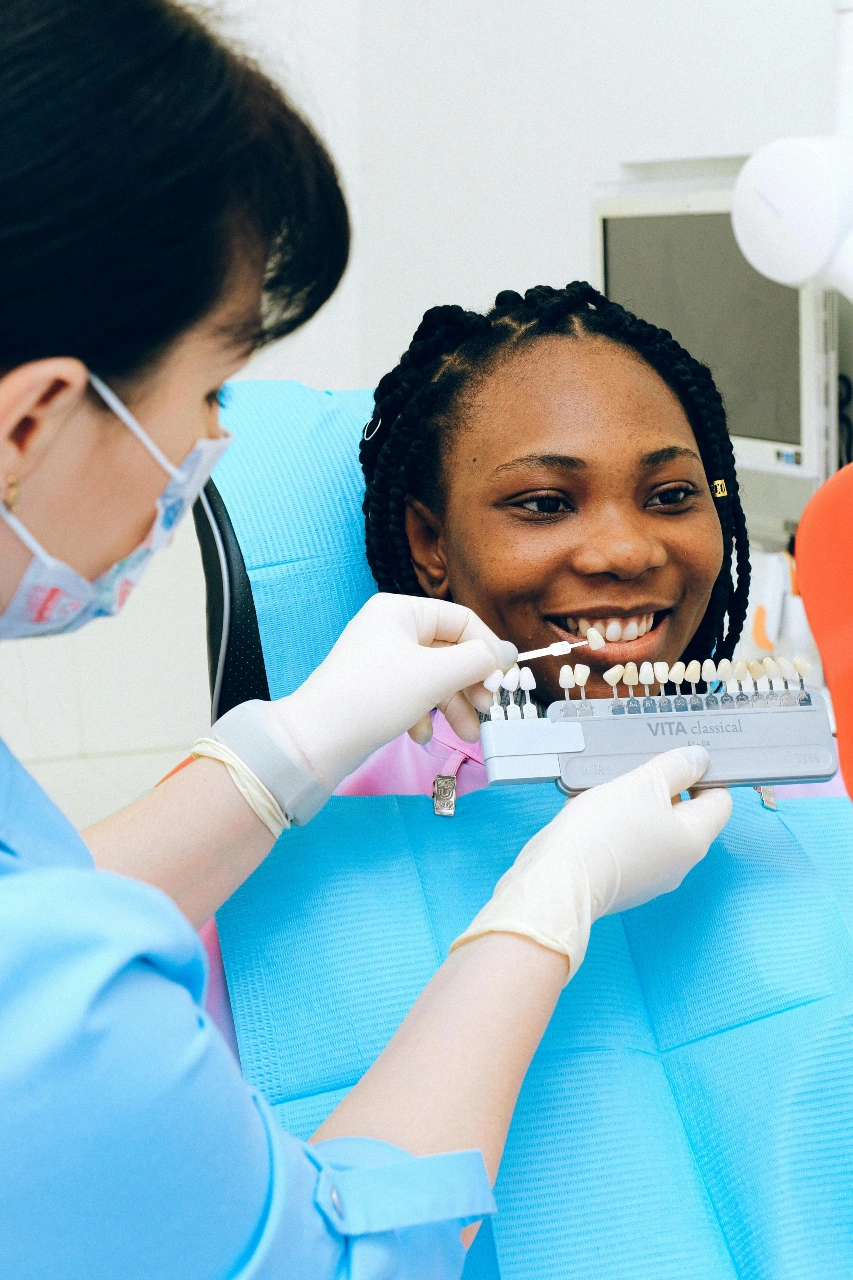 PORCELAIN DENTAL CROWNS